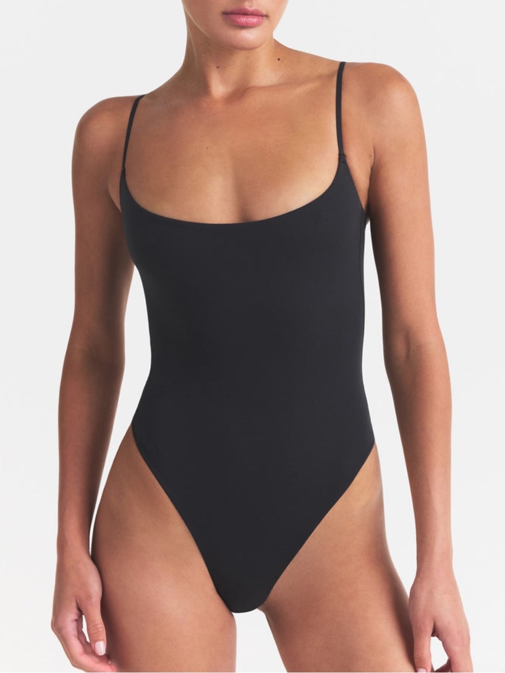 SKIMS Fits Everybody Cami Bodysuit in size Small